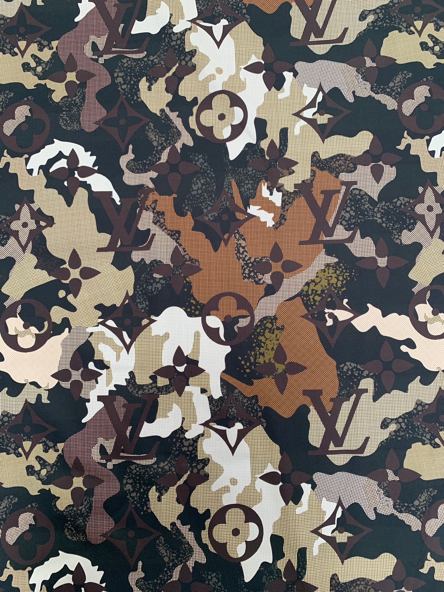 Tissu de chemise en coton à coudre Camouflage LV Quilting pour vêtements personnalisés Fait main DIY