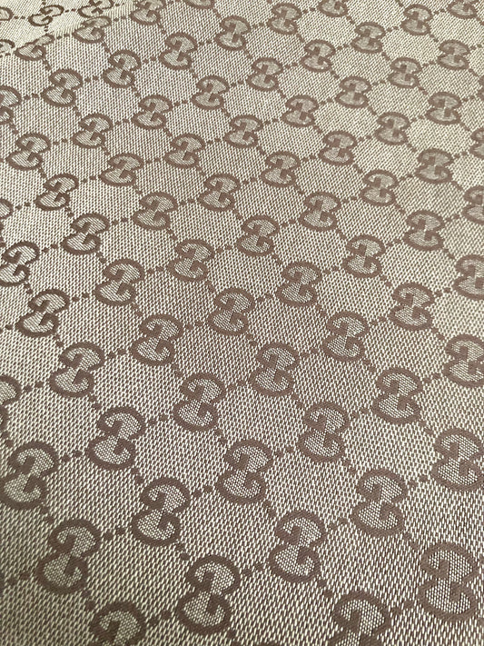 Klassischer brauner GG Gucci Jacquard-Designerstoff für individuelles DIY-Nähen