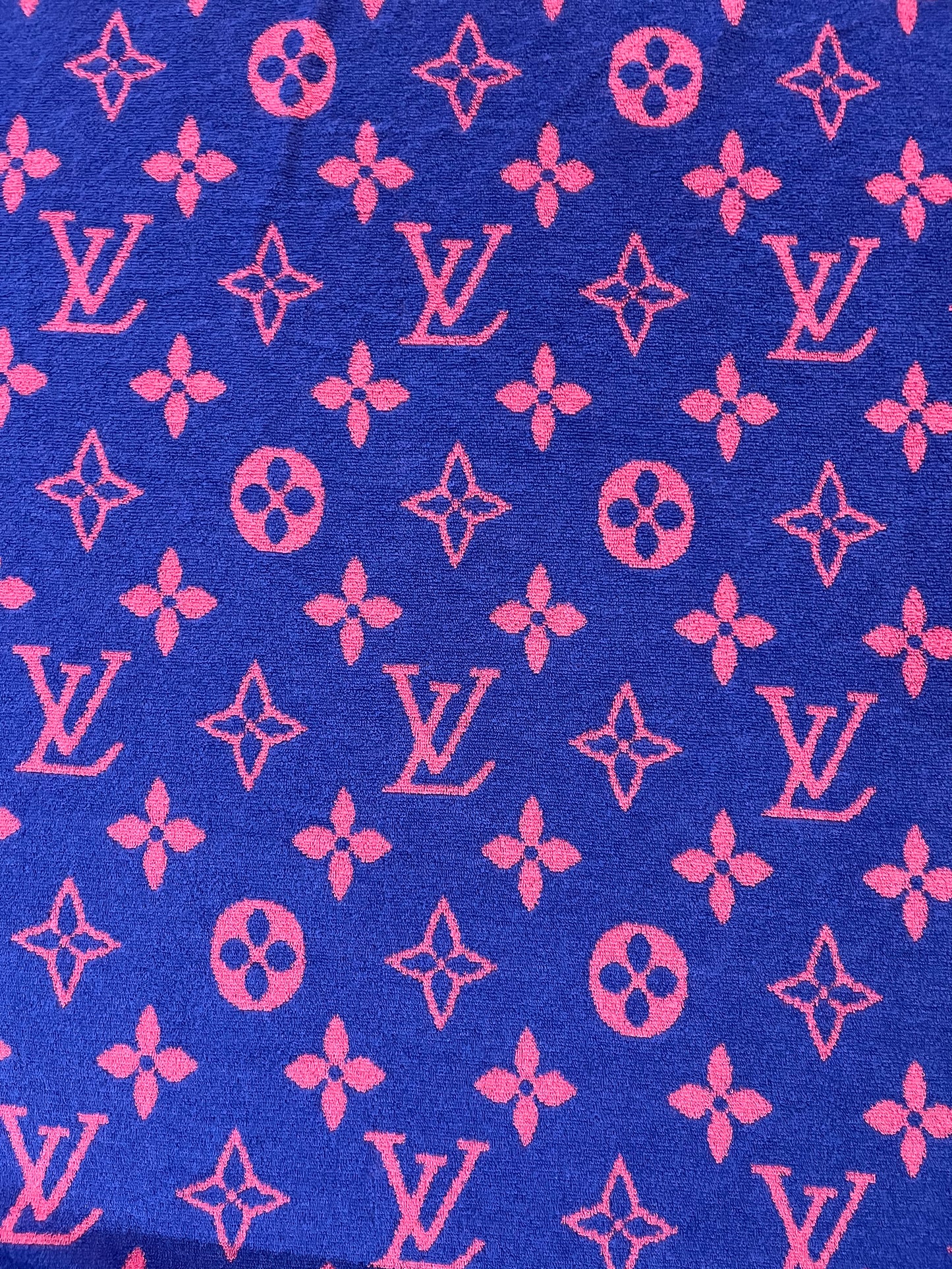 Tissu serviette de plage Louis Vuitton bleu vif rose en coton éponge pour couture artisanale