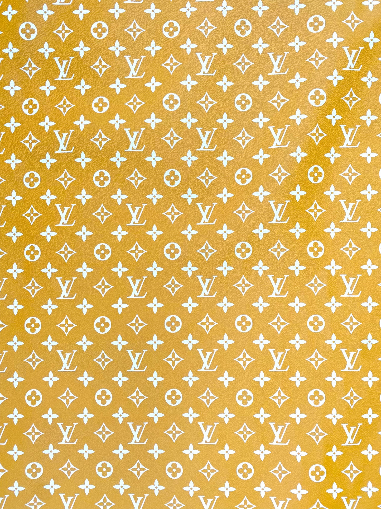 Tissu en cuir monogramme Louis Vuitton LV jaune pour couture artisanale DIY