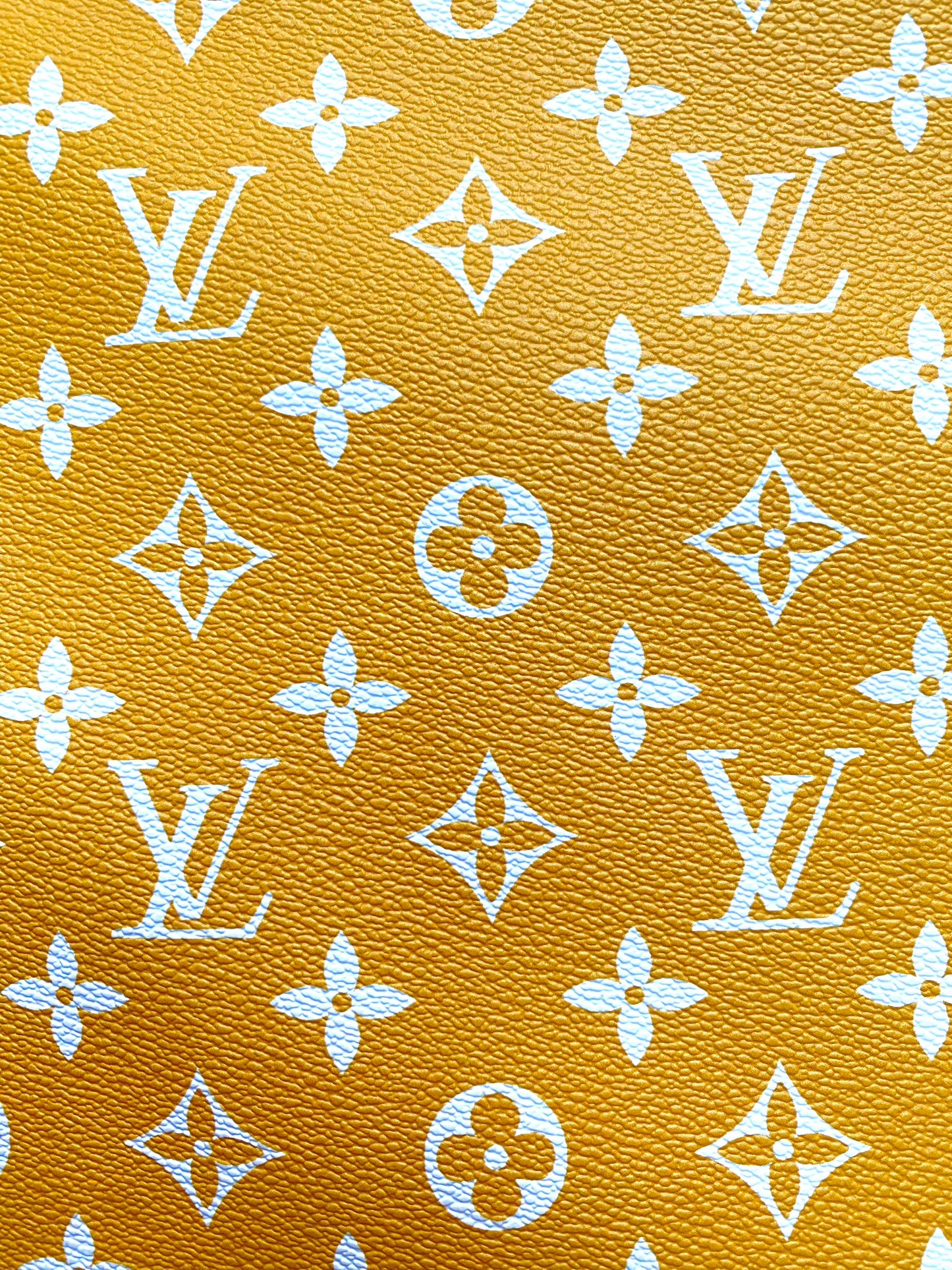 Tissu en cuir monogramme Louis Vuitton LV jaune pour couture artisanale DIY