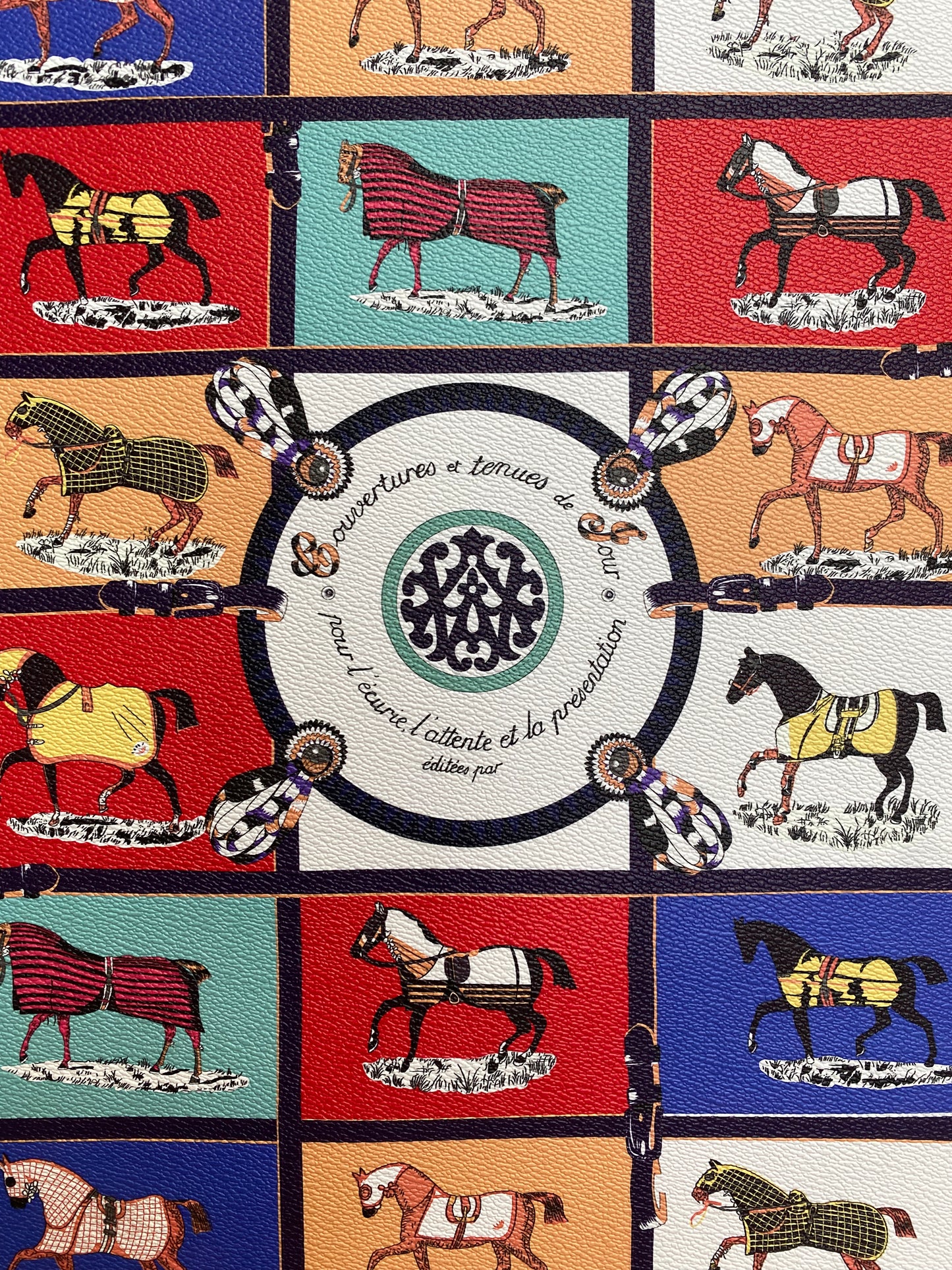 Tissu en cuir de cheval de créateur pour foulard Hermès pour l'artisanat fait à la main