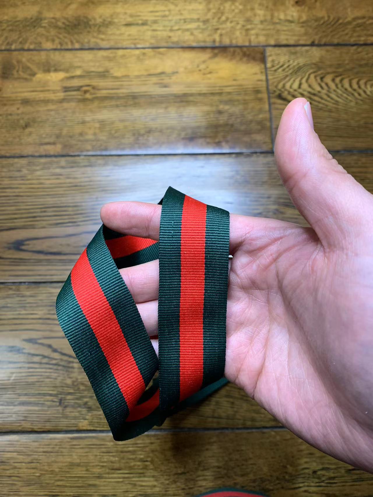 Gucci Green Red Woven Wrap Band Tape for Bag Furniture