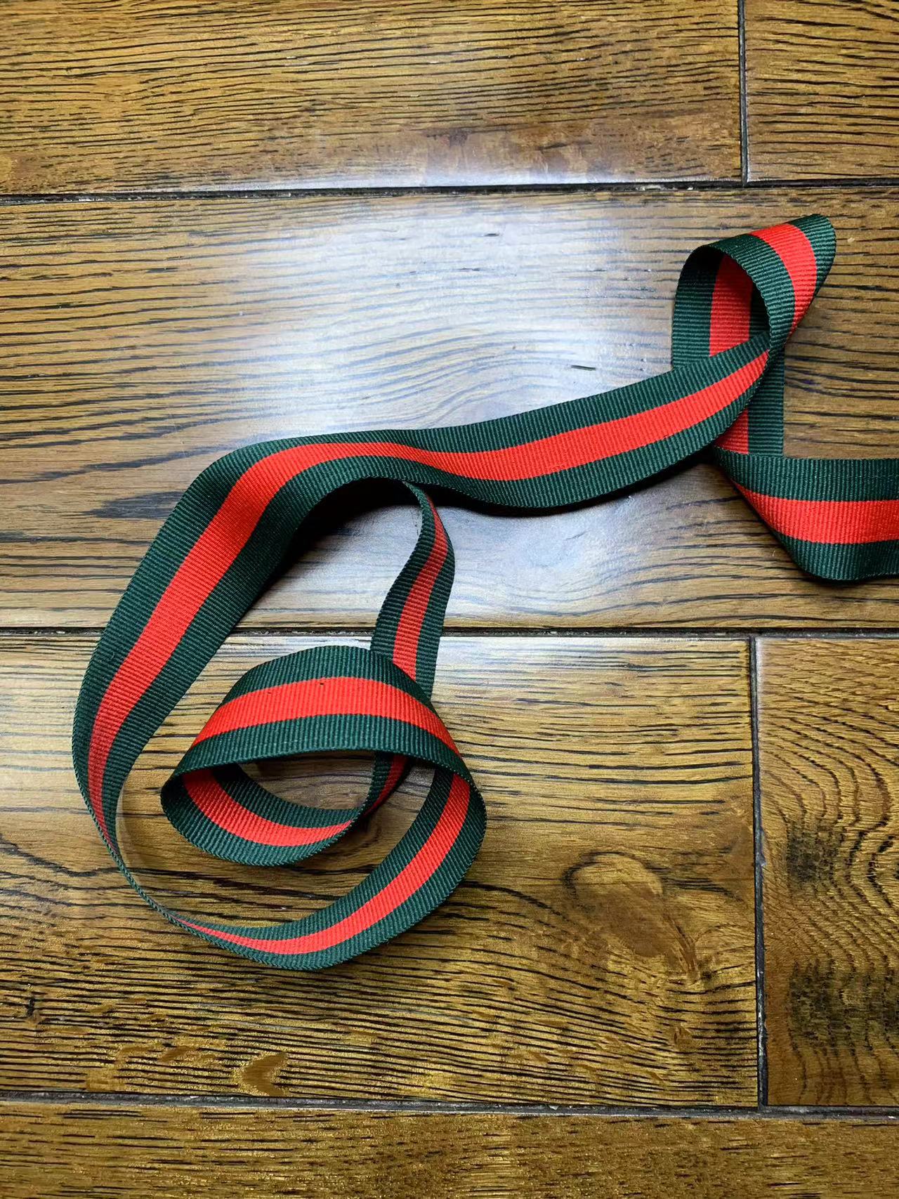 Gucci Green Red Woven Wrap Band Tape for Bag Furniture