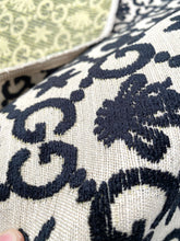 Load image into Gallery viewer, Jacquard Woven Gucci Sofa Upholstery Sewing Furniture Custom Fabric for Home Deco Cushion
