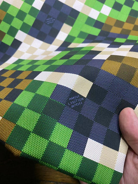 Tissu en coton à carreaux vert Damier LV pour costume Louis Vuitton pour couture artisanale sur mesure