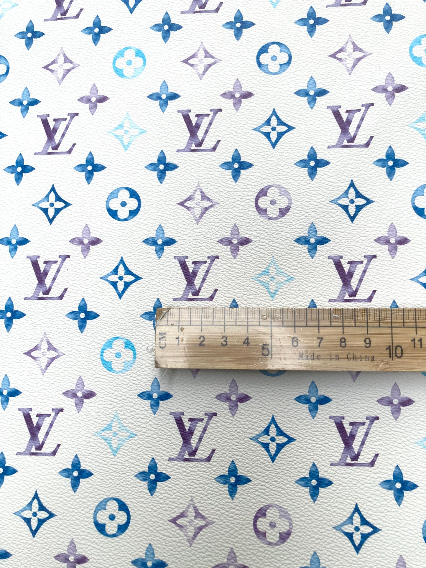 Regular Size Watercolor LV Custom Vinyl for DIY Crafts