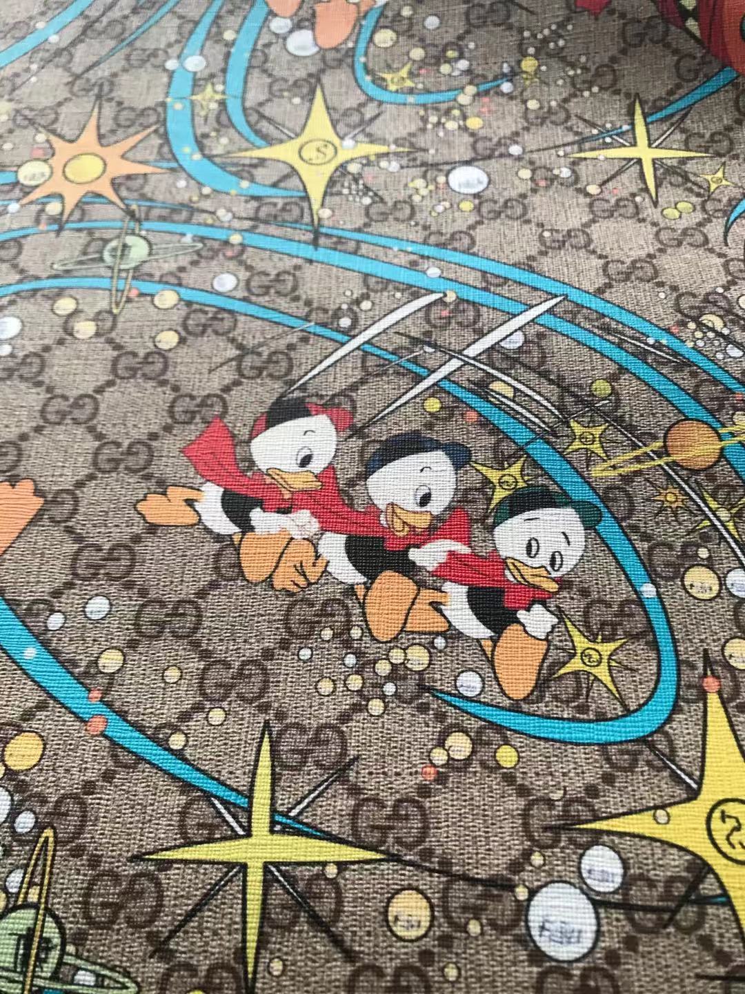 Gucci Cartoon Disney Donald Duck Leather for Bag