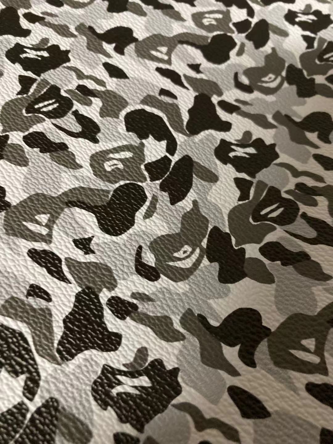 Tissu de créateur en similicuir vinyle Bape noir et blanc pour baskets personnalisées Bape