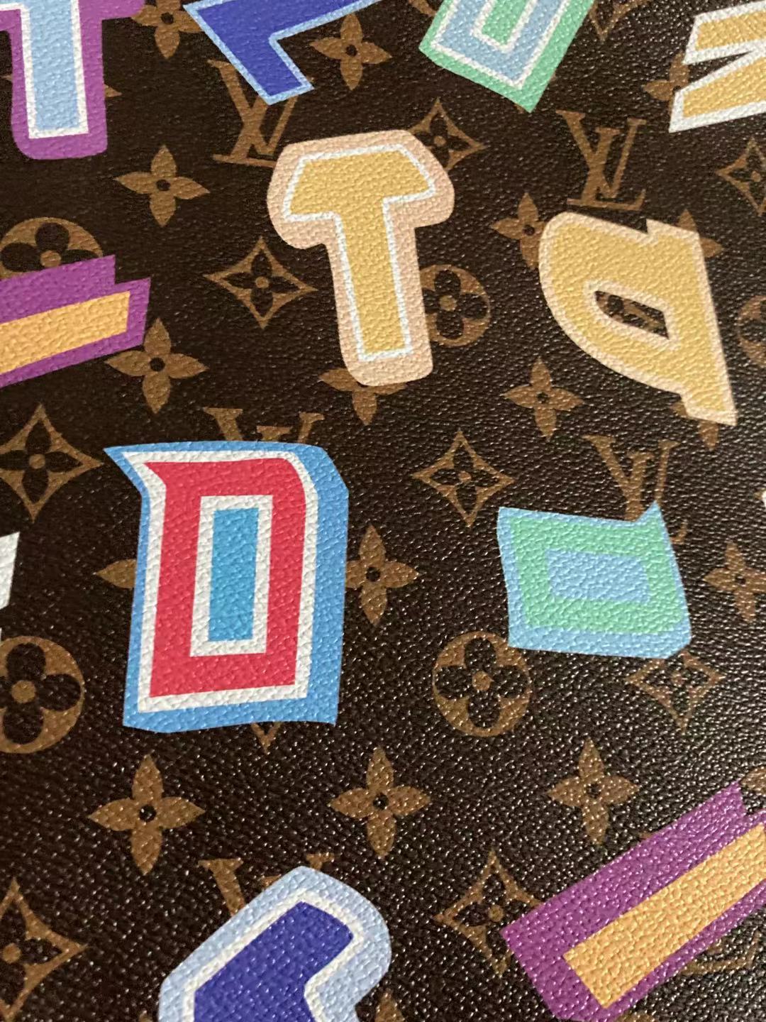 Cuir coloré avec lettres LV pour sac de sport personnalisé