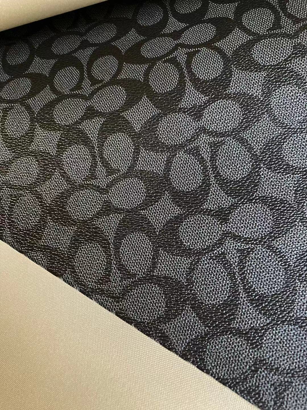 Schwarzes Coach-Vinylleder für Taschenmaterial, individuell angefertigte Schuhe