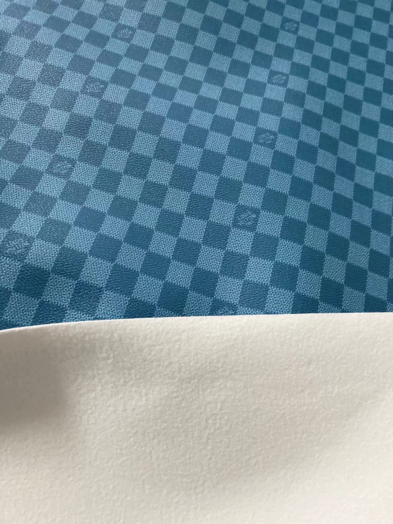 Portefeuille en cuir Damier Check bleu sale LV pour sac