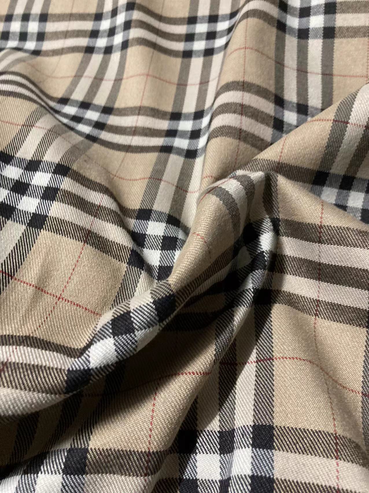 Tissu confortable en coton brossé à carreaux Burberry de haute qualité pour chemise