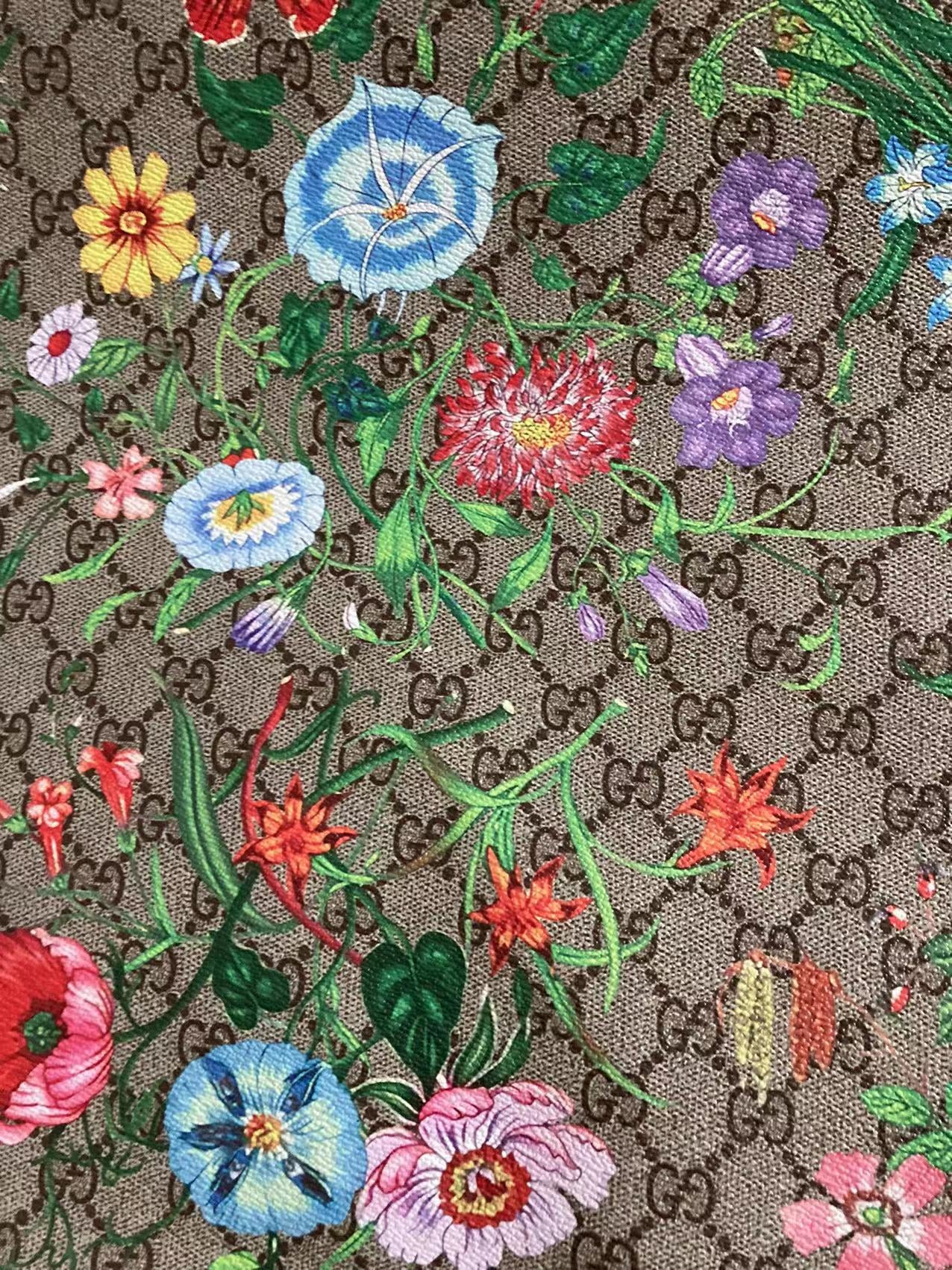 Tissu en cuir de créateur classique Gucci avec fleurs et forêt pour baskets personnalisées