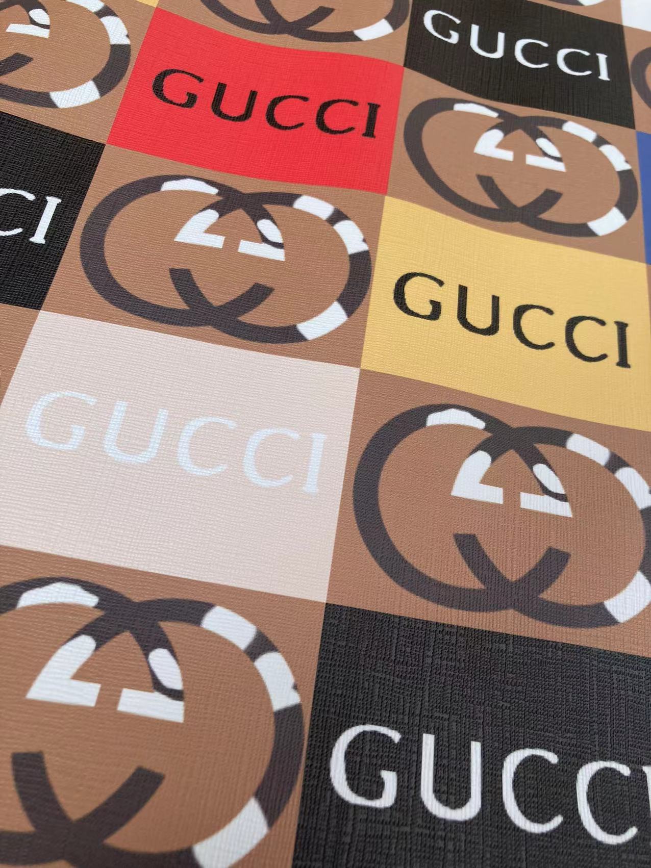 Buntes Gucci Square Symbol Ledervinyl für Custom