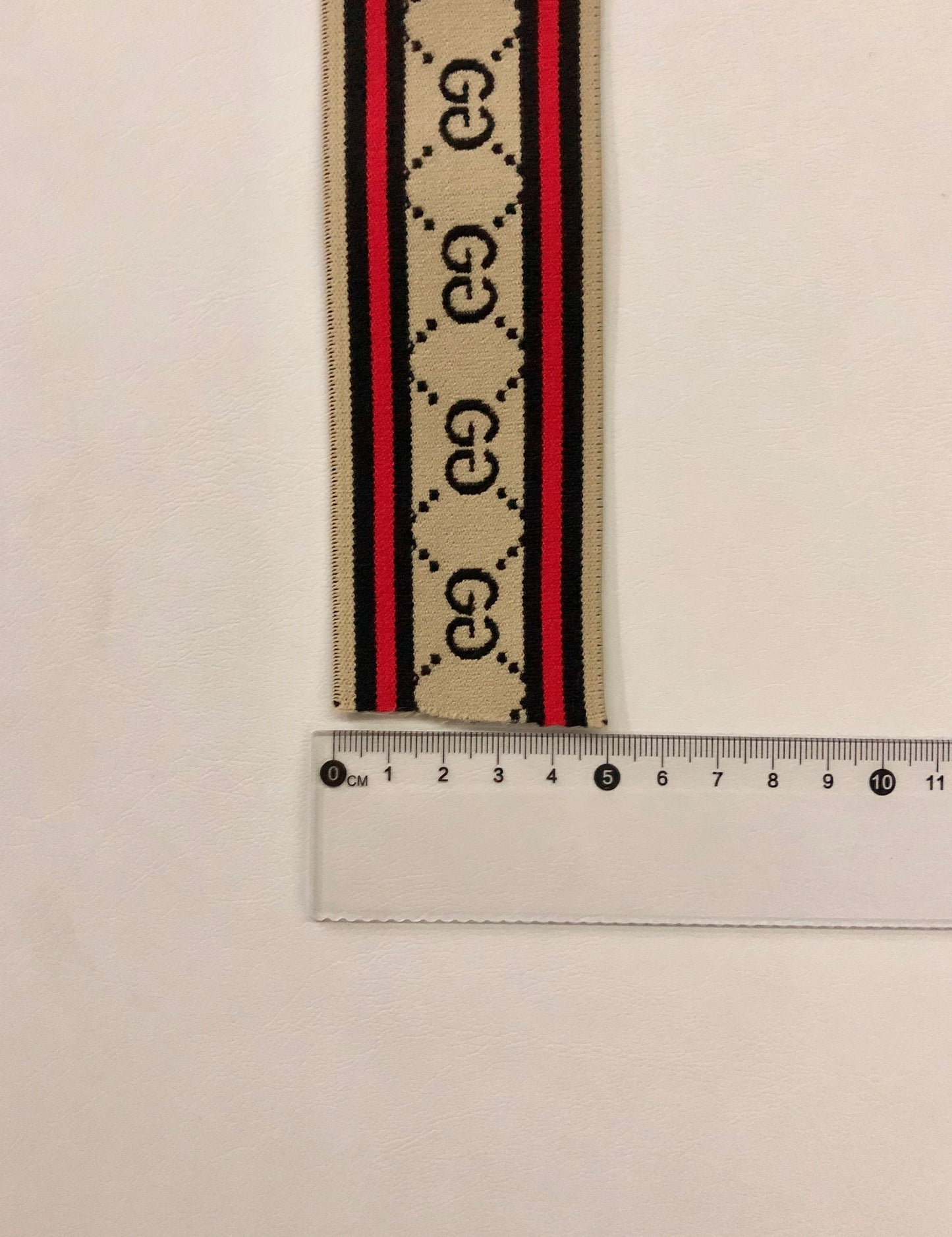 Classic Gucci Elastic Straps