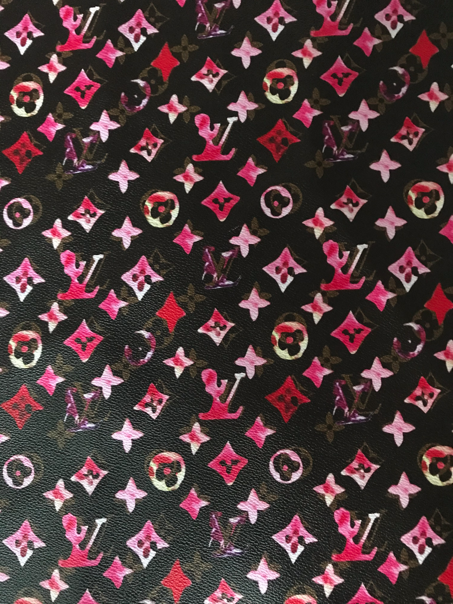 LV Casual Graffiti Trending Leather Material Vinyl for Bag