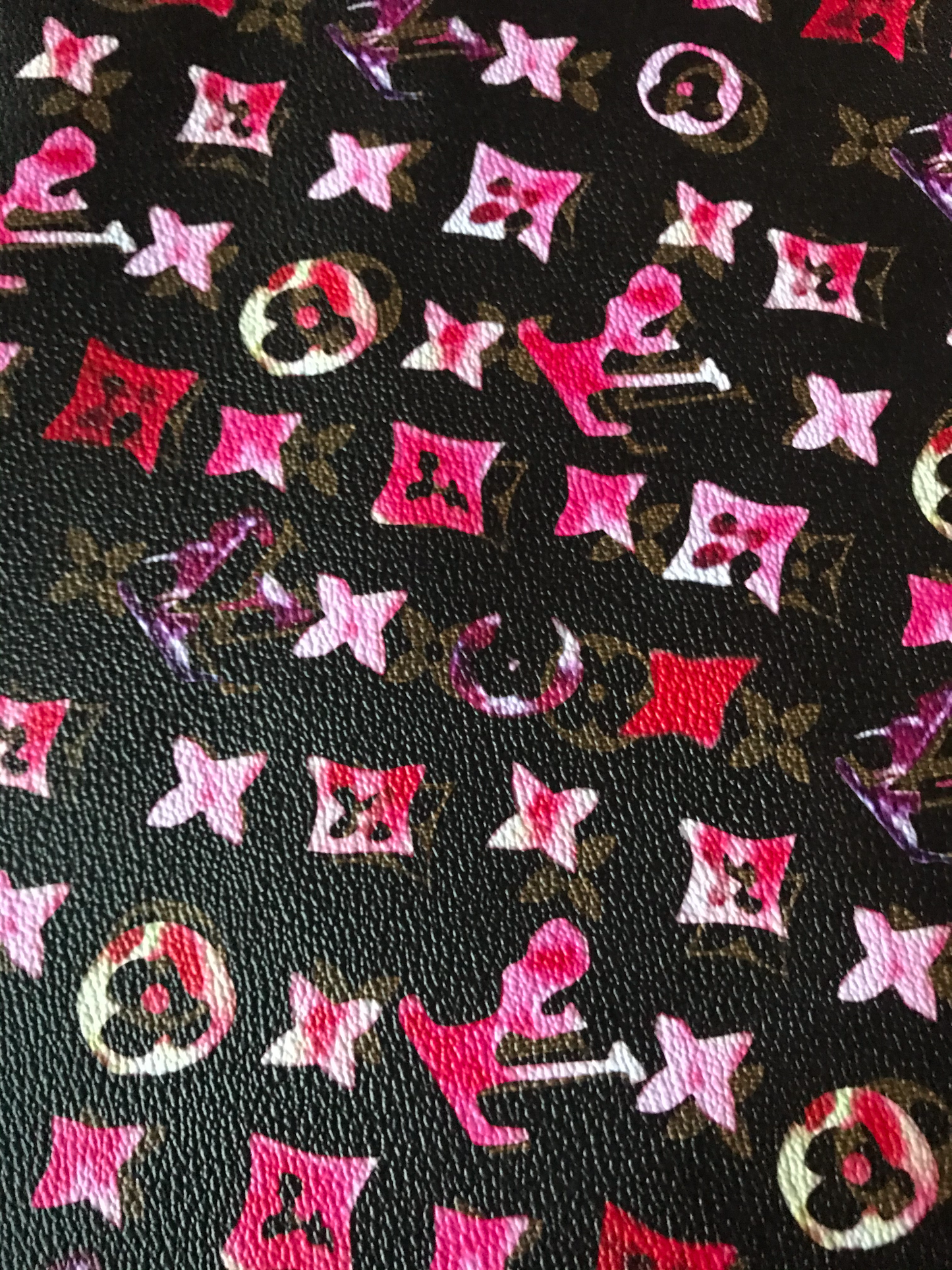 LV Casual Graffiti Trending Leather Material Vinyl for Bag