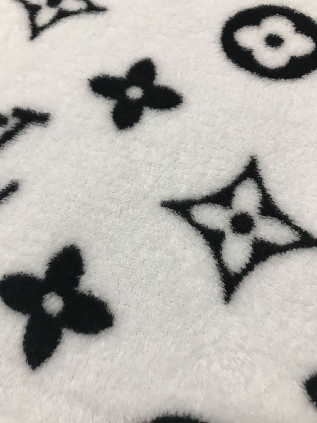 Cozy soft LV print flannel blanket fleece fabric for craft and handmade