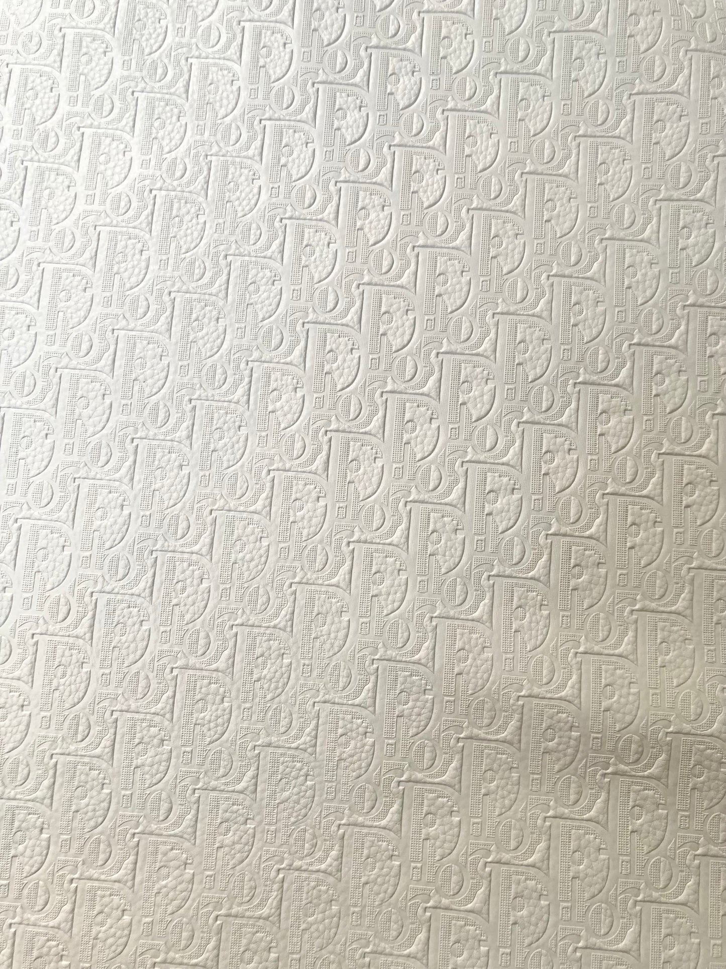 Handmade Leather White Embossed Dior Vinyl Fabric for Custom