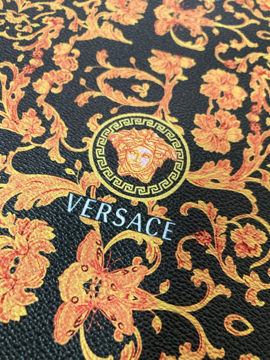 Matériau en cuir Versace personnalisé pour rembourrage fait main